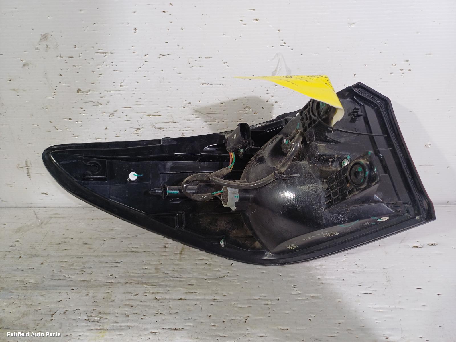 2017-2024 Mg Zs Right Taillight