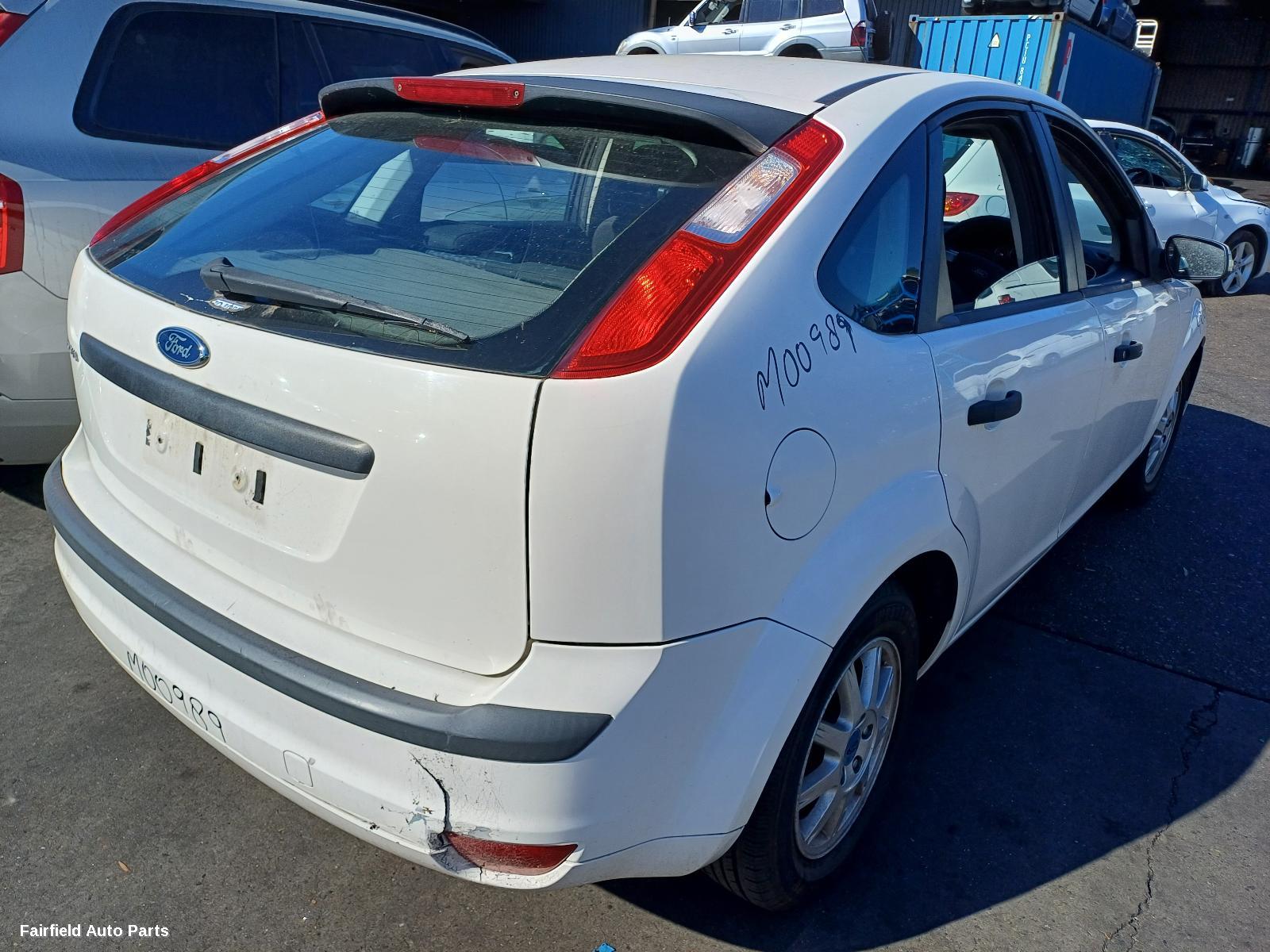 2007 Ford Focus Left Headlamp