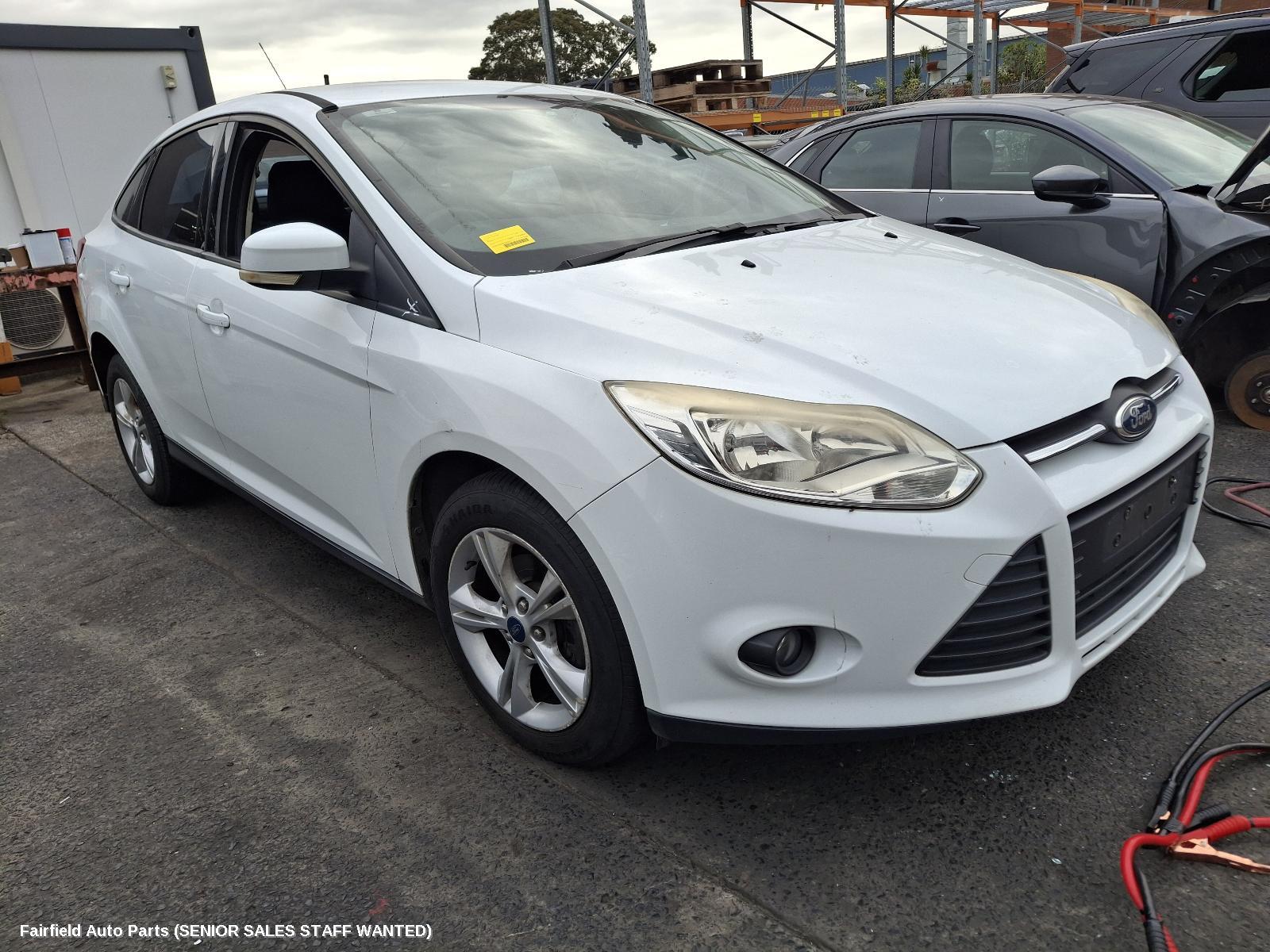 2012 Ford Focus Left Headlamp