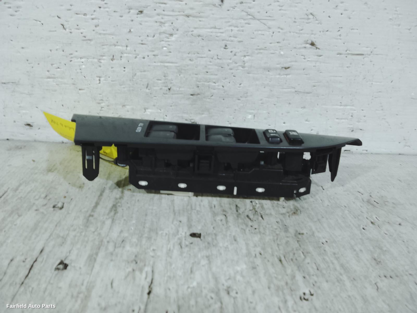 2013-2021 Toyota Landcruiser Pwr Dr Wind Switch