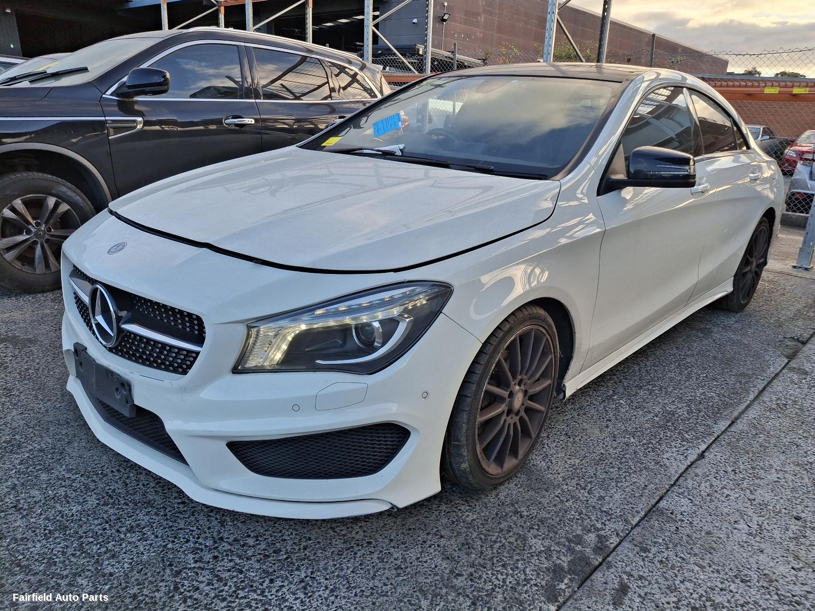 2014 Mercedes Cla Class Left Taillight