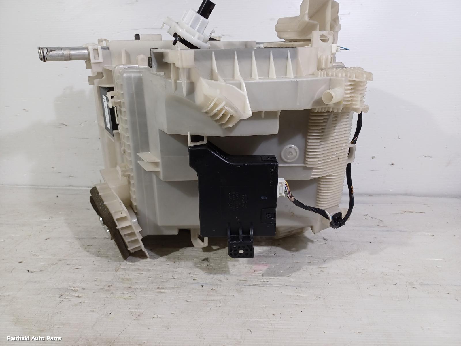 2005-2016 Toyota Yaris Heater Core Box