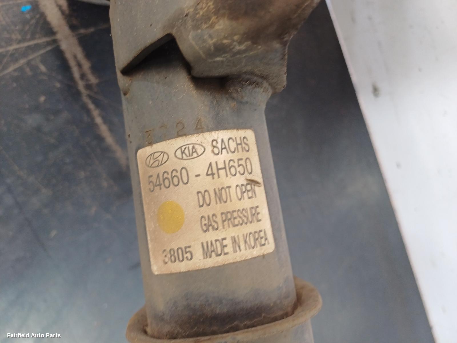 2007-2013 Hyundai Iload/imax Right Front Strut