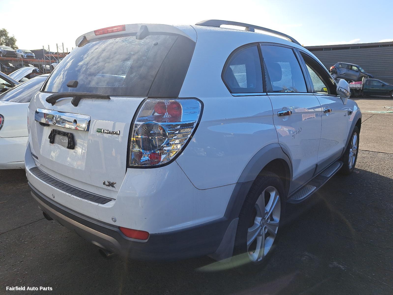 2013 Holden Captiva Right Front Door