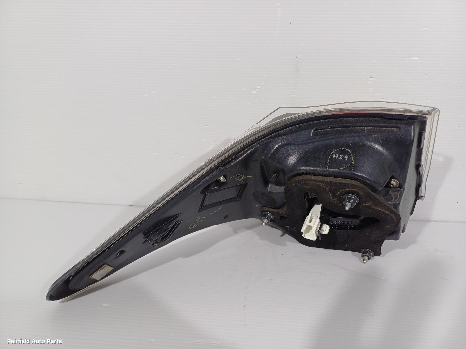 2015-2020 Lexus Gs Right Taillight