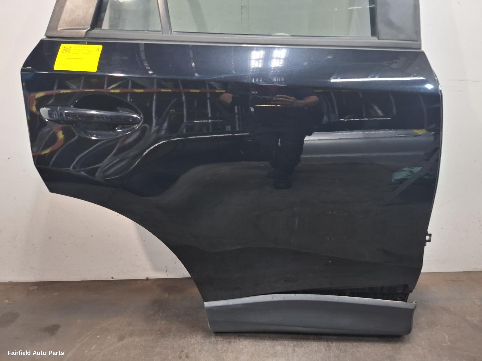 2012-2016 Mazda Cx5 Right Rear Door Sliding