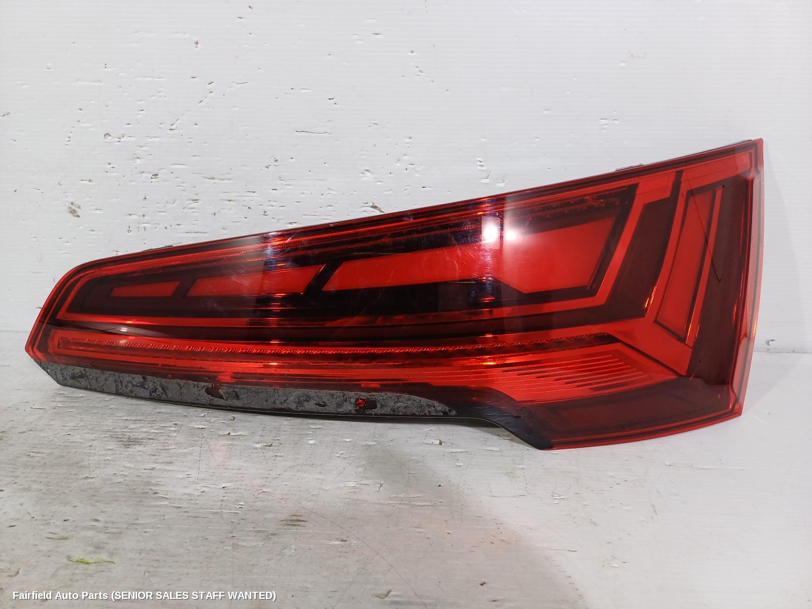 2022 Audi Q5 Right Taillight