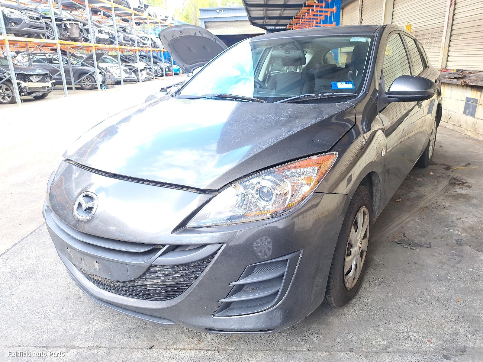 2010 Mazda 3 Left Taillight