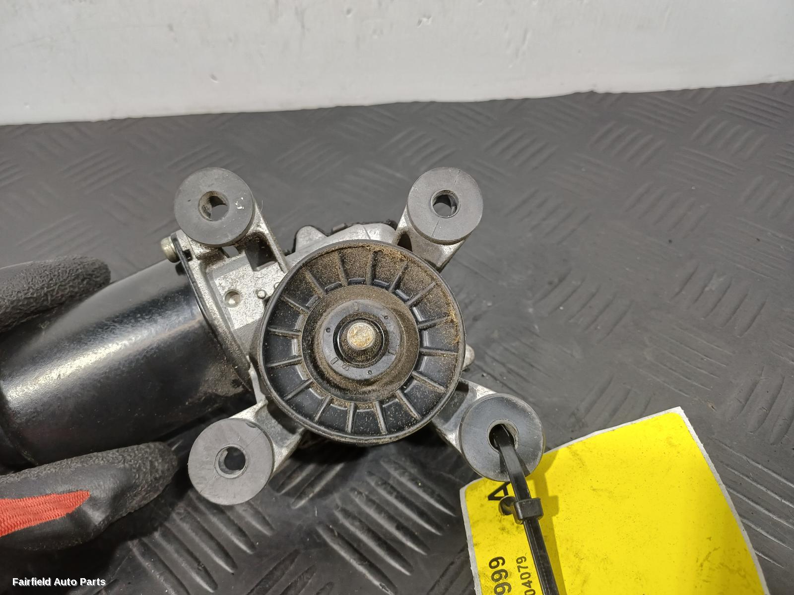 2014-2021 Mitsubishi Pajero Wiper Motor