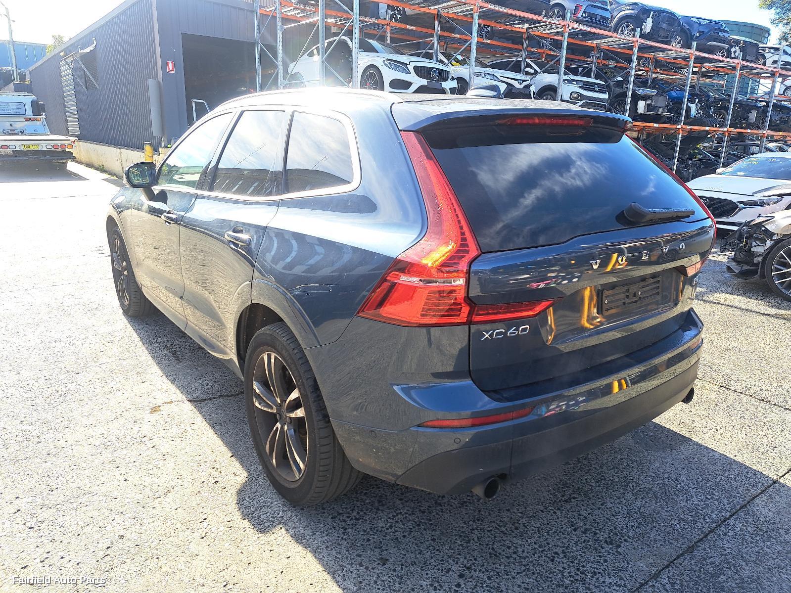 2018 Volvo Xc60 Left Driveshaft