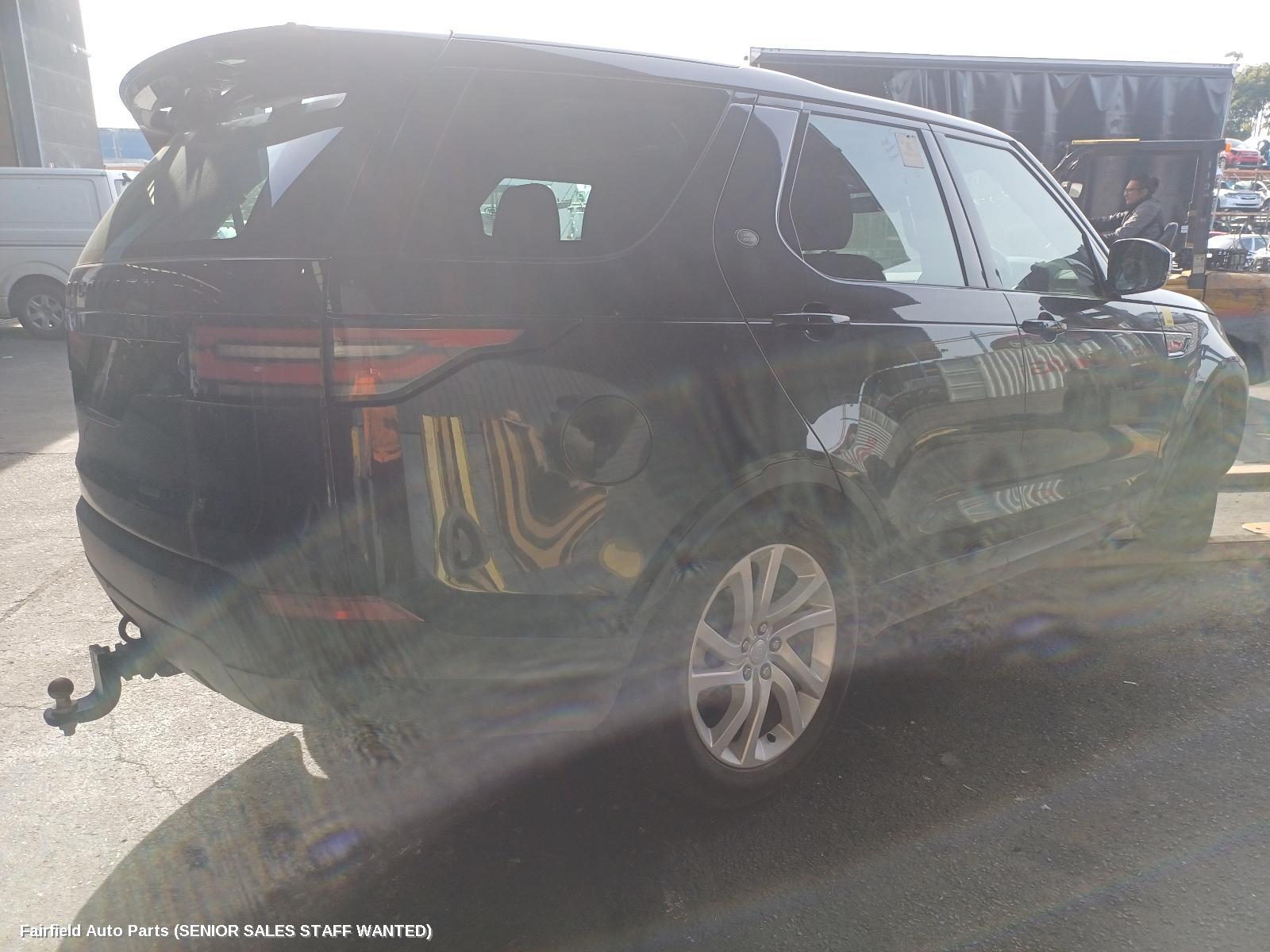 2018 Land Rover Discovery F Bar Reinforc Brack