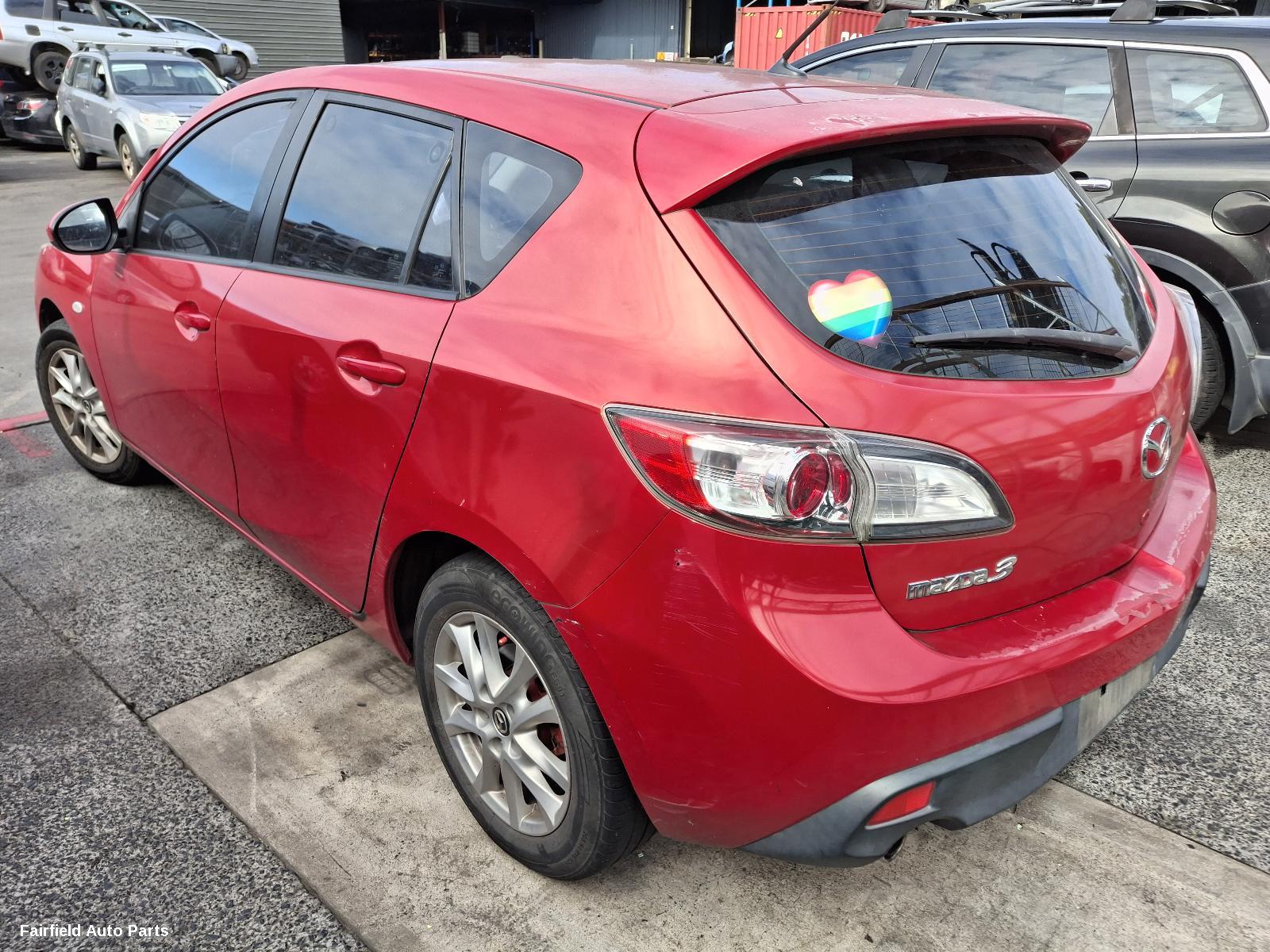 2010 Mazda 3 Left Front Door