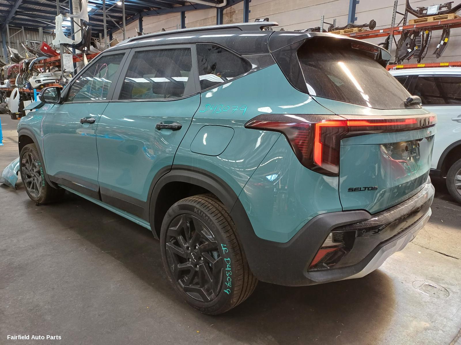 2023 Kia Seltos Sunvisor