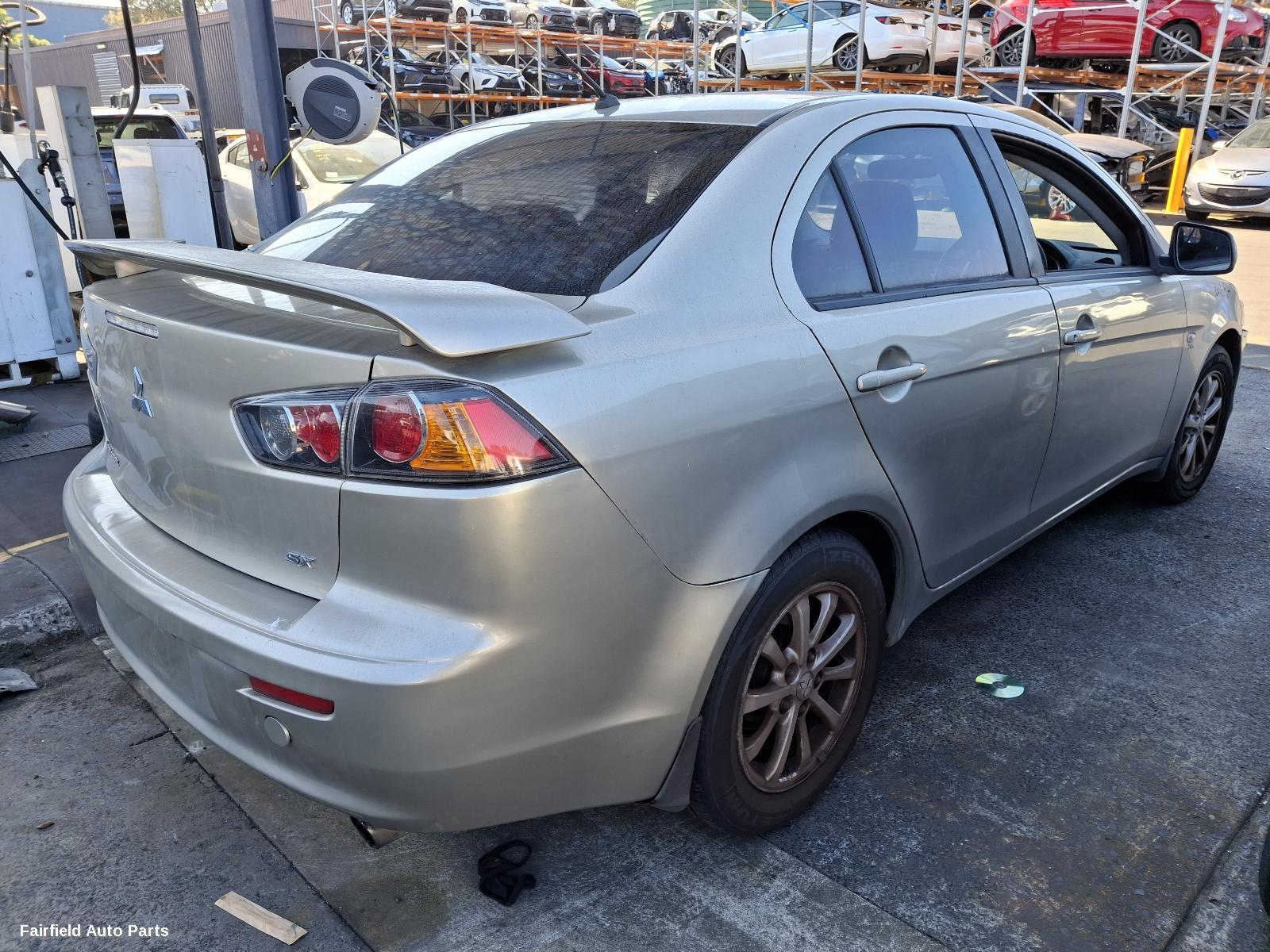 2011 Mitsubishi Lancer Left Taillight