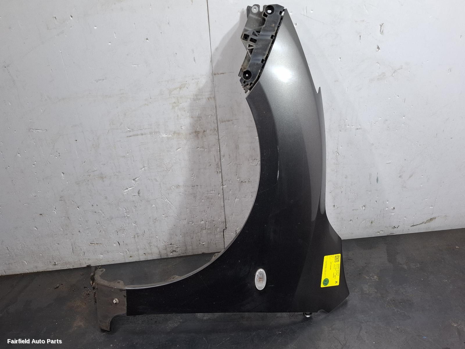 2009-2013 Mazda 3 Left Guard