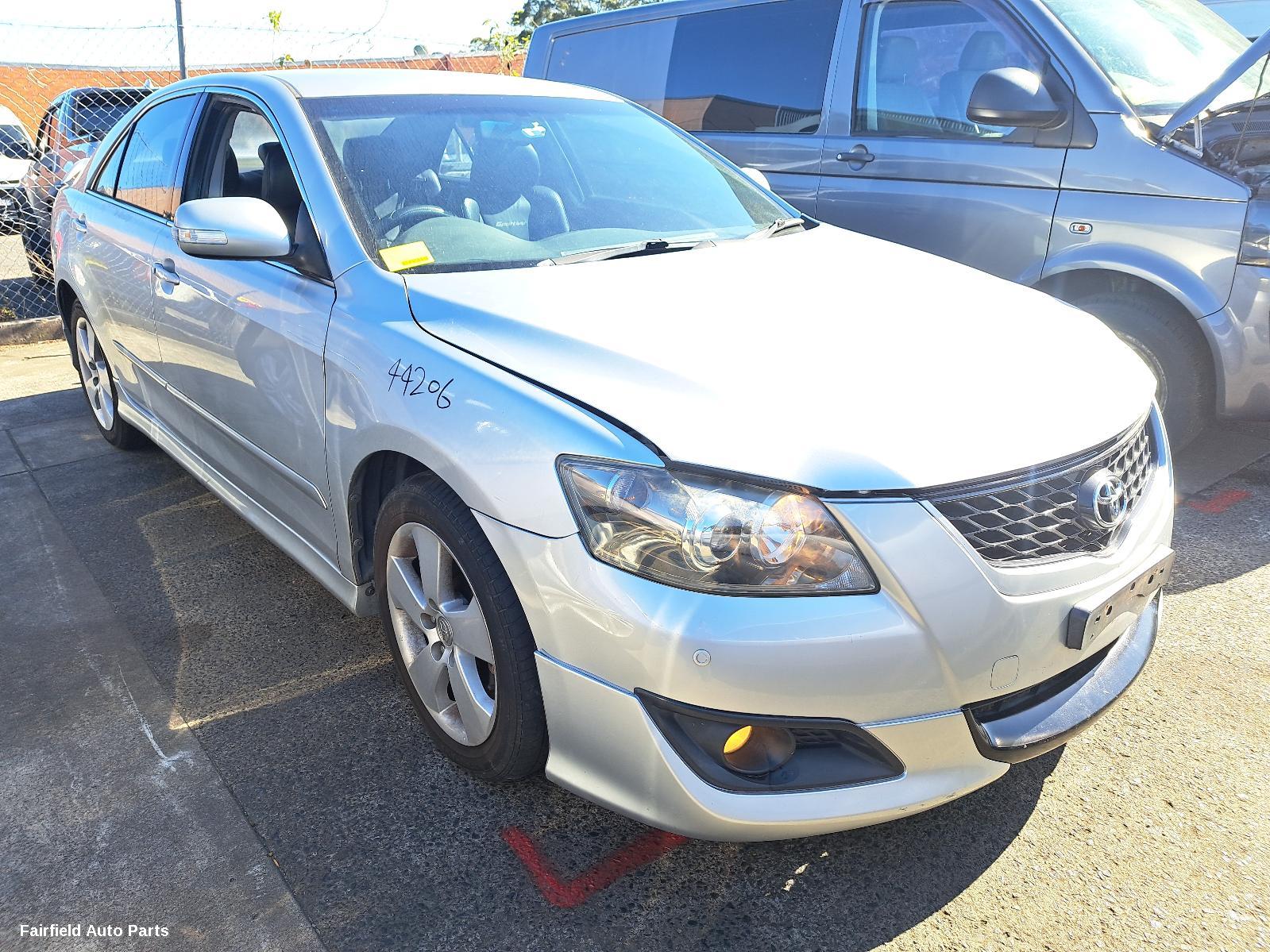 2008 Toyota Aurion Left Taillight