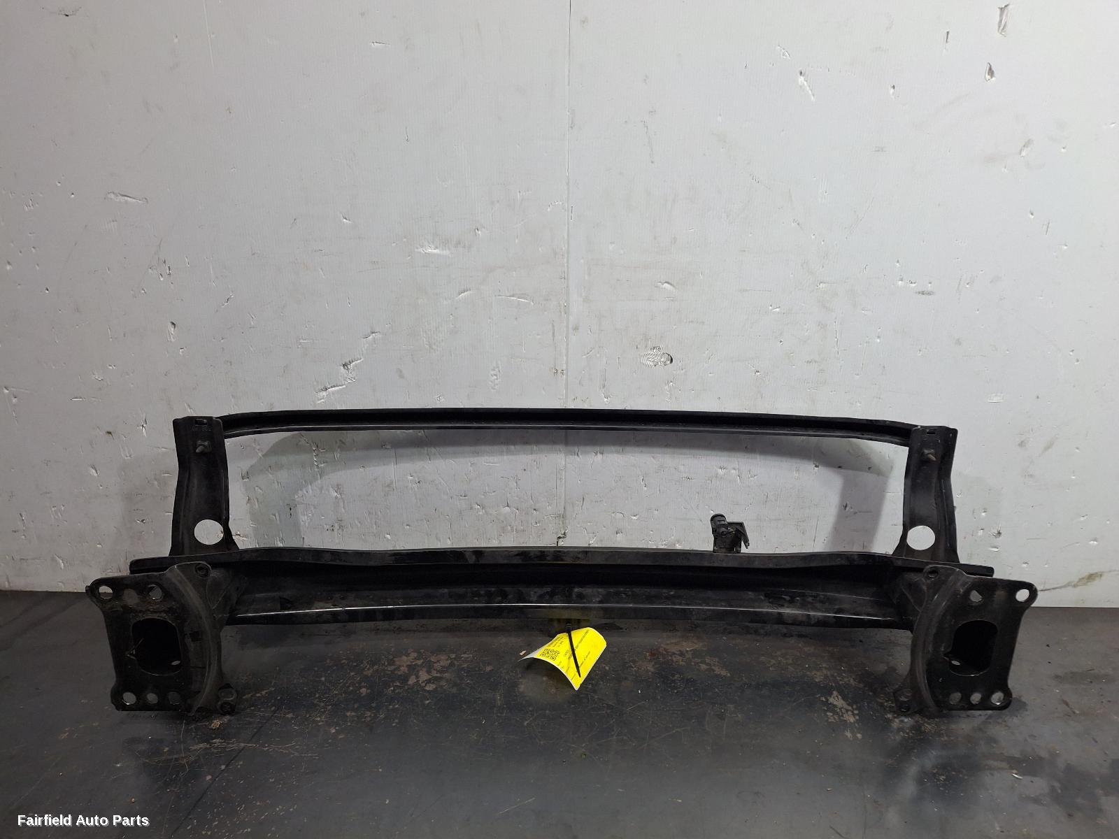 2004-2010 Volkswagen Caddy F Bar Reinforc Brack