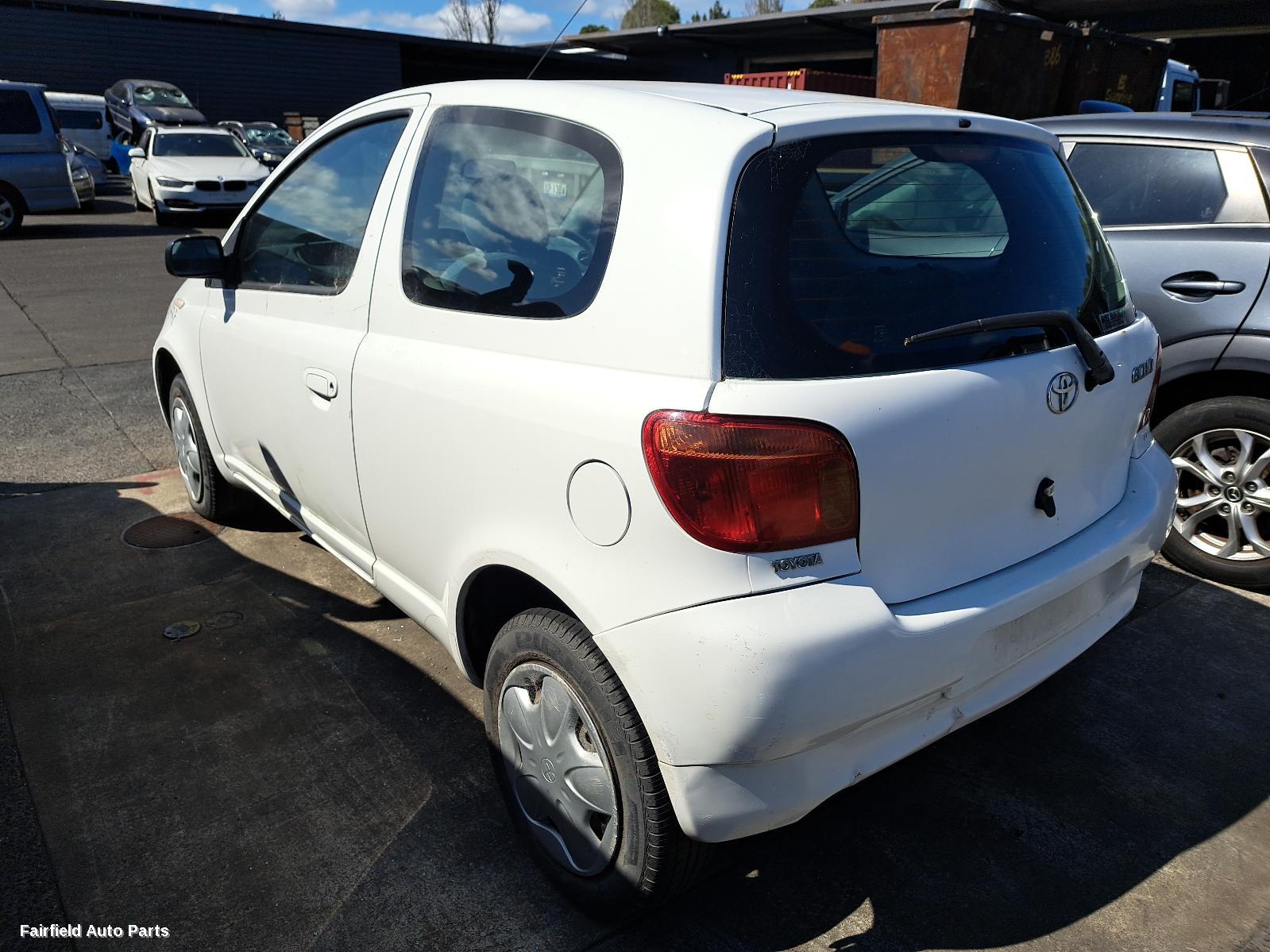 2002 Toyota Echo Left Taillight