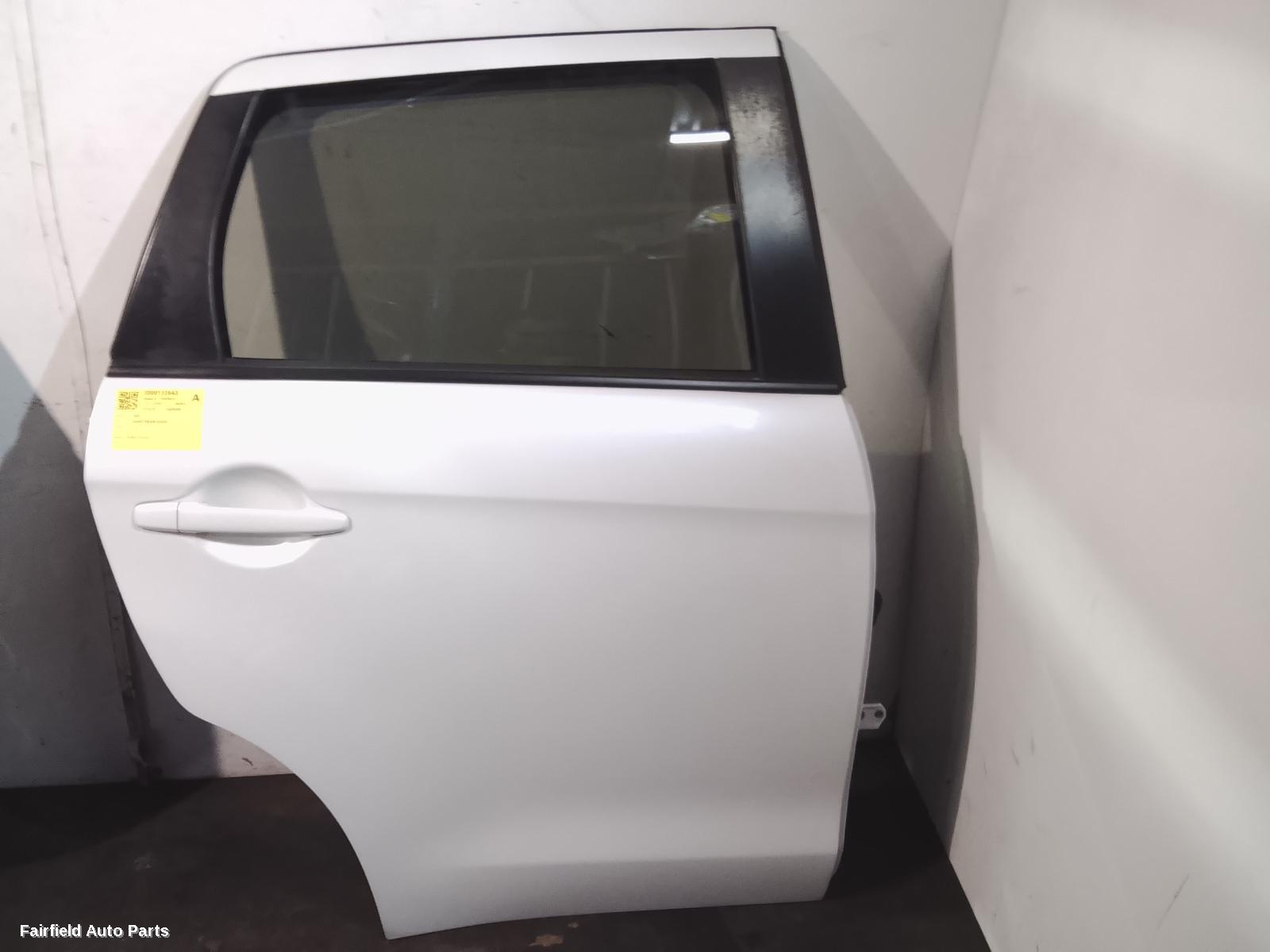 2018-2024 Mitsubishi Asx Right Rear Door Sliding