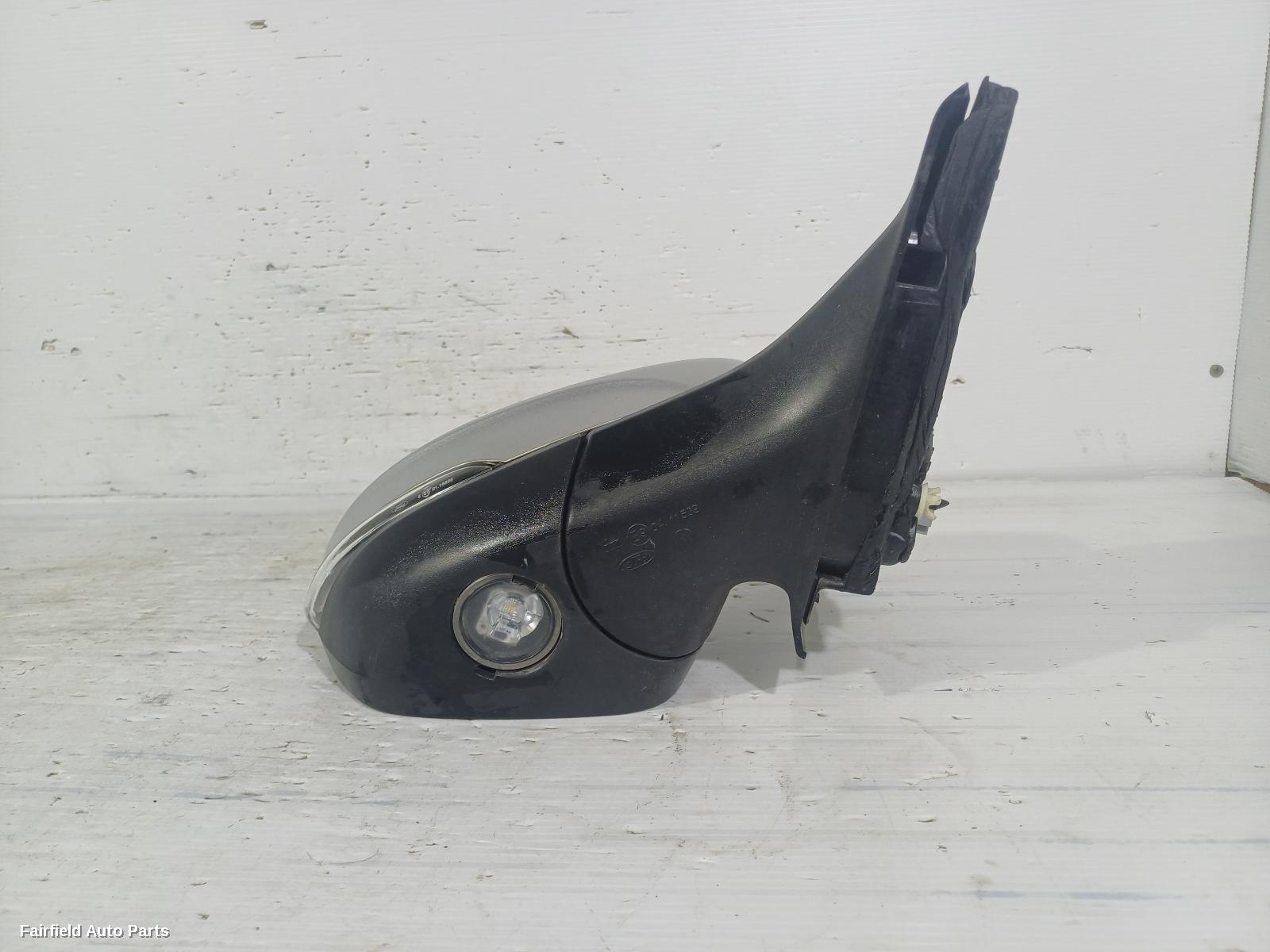 2018-2024 Ford Focus Right Door Mirror