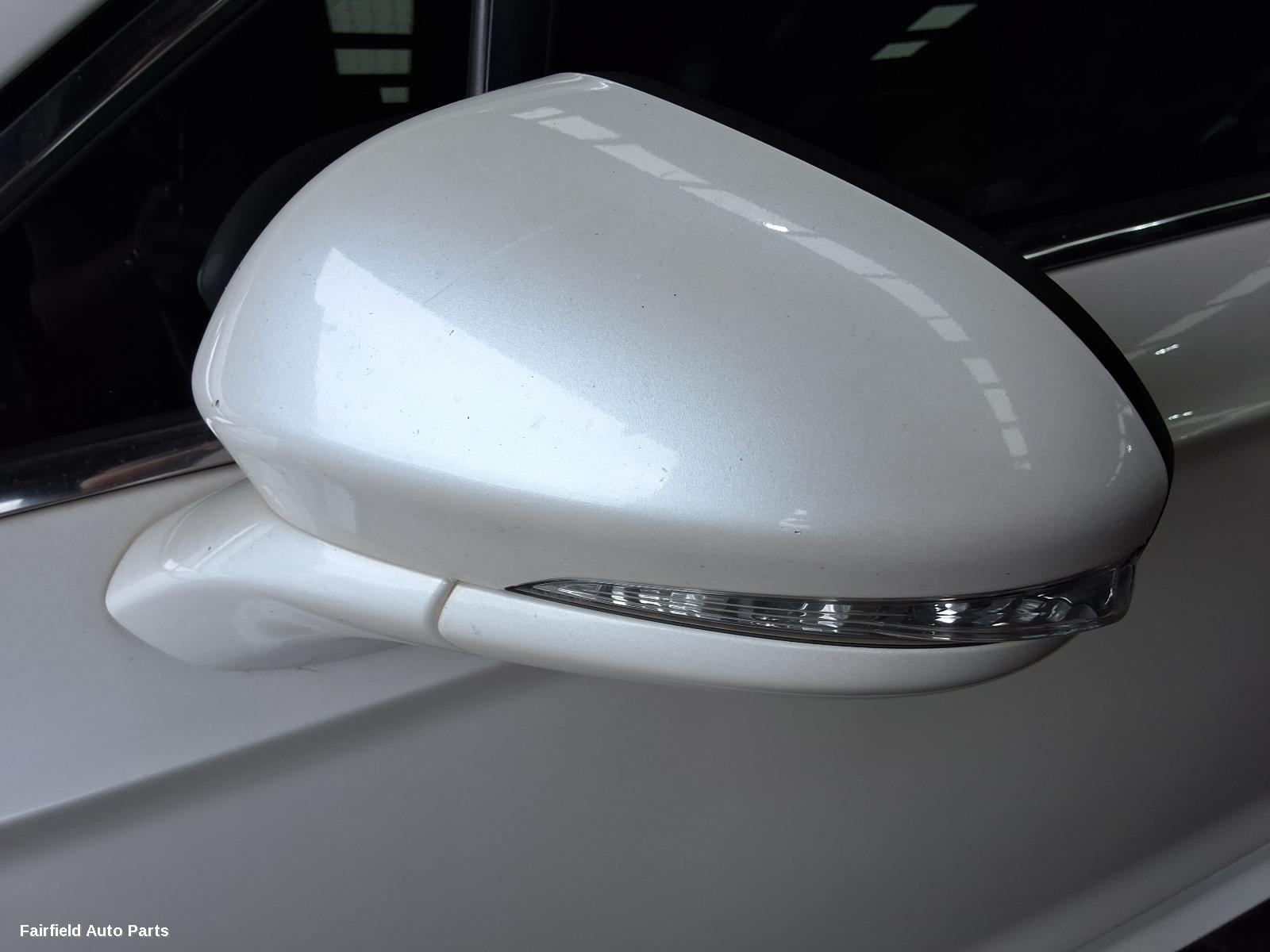 2014-2020 Ford Mondeo Washer Bottle