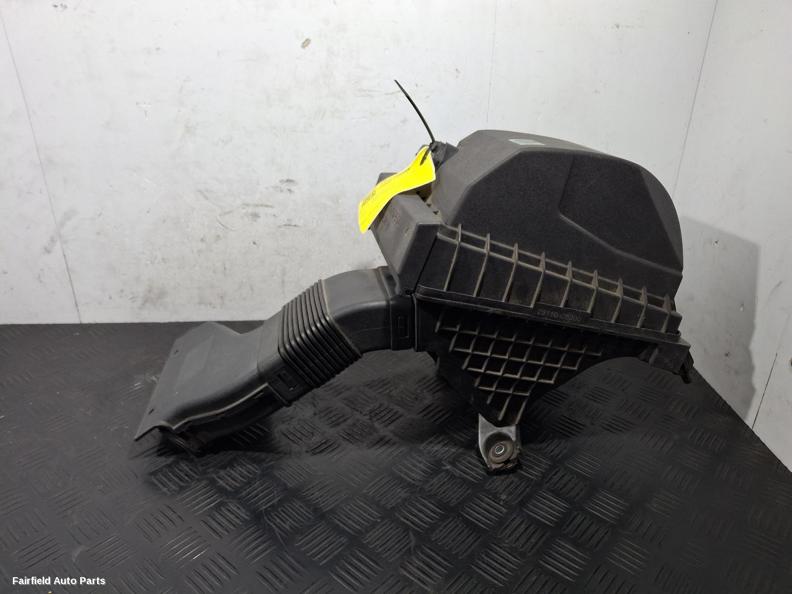 2015-2017 Kia Sorento Air Cleaner Box
