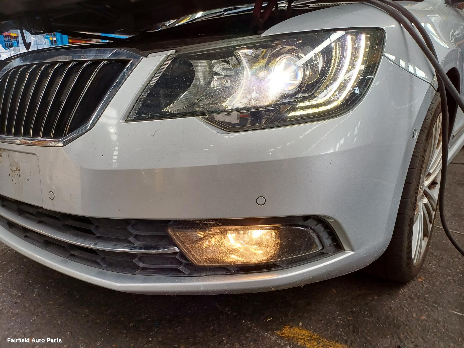 2014 Skoda Superb Seatbelt Stalk