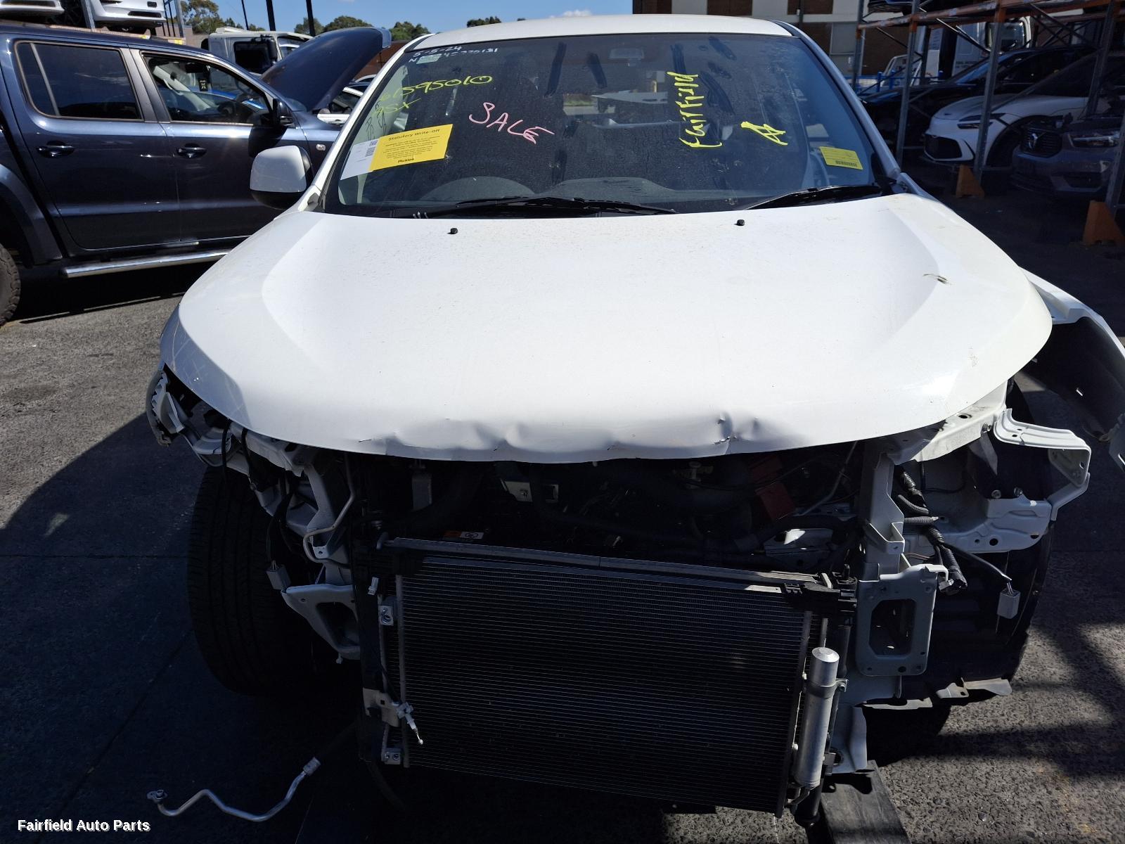 2021 Mitsubishi Asx Fuel Door Filler