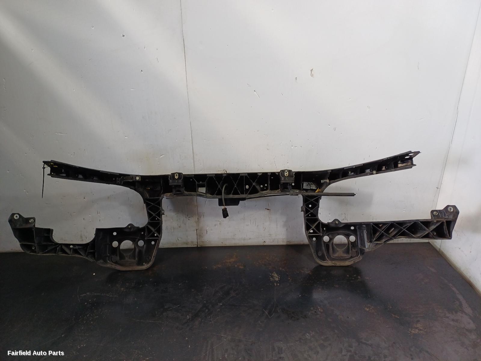 2010-2013 Holden Commodore Radiator Support