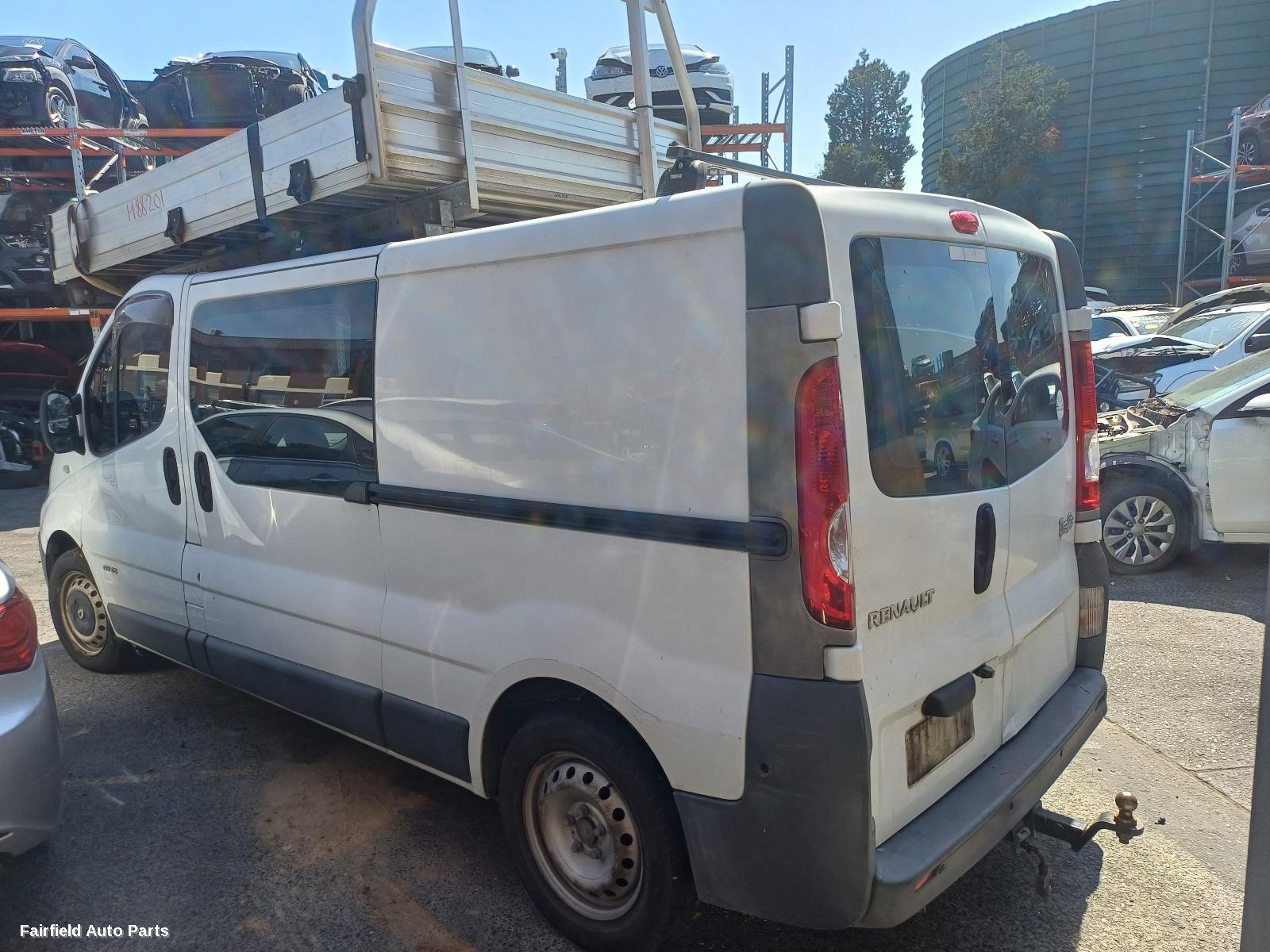 2009 Renault Trafic Left Headlamp