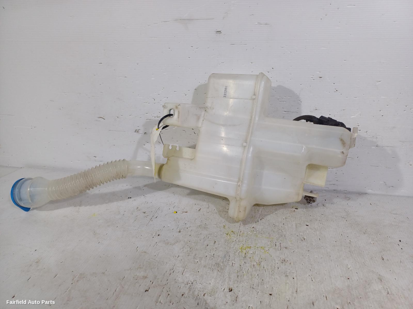 2012-2014 Mazda Cx5 Washer Bottle