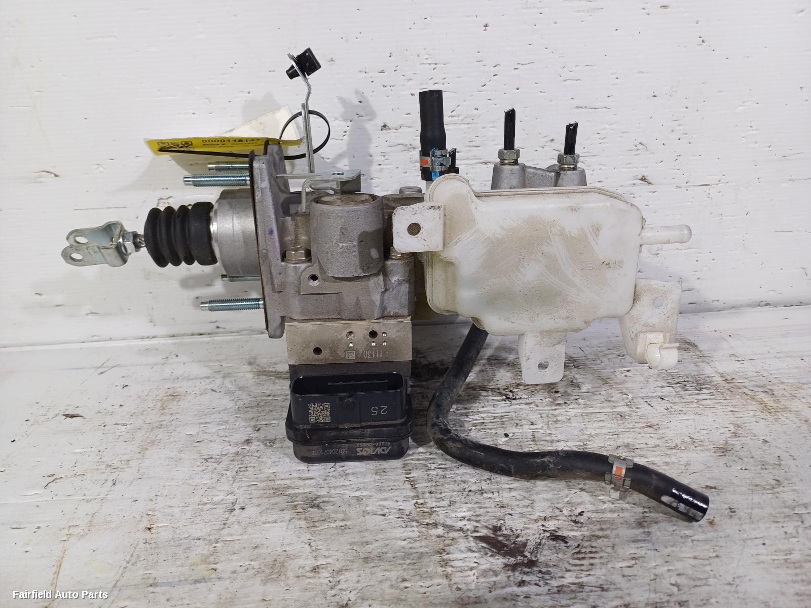 2021-2025 Toyota Kluger Abs Pump Modulator