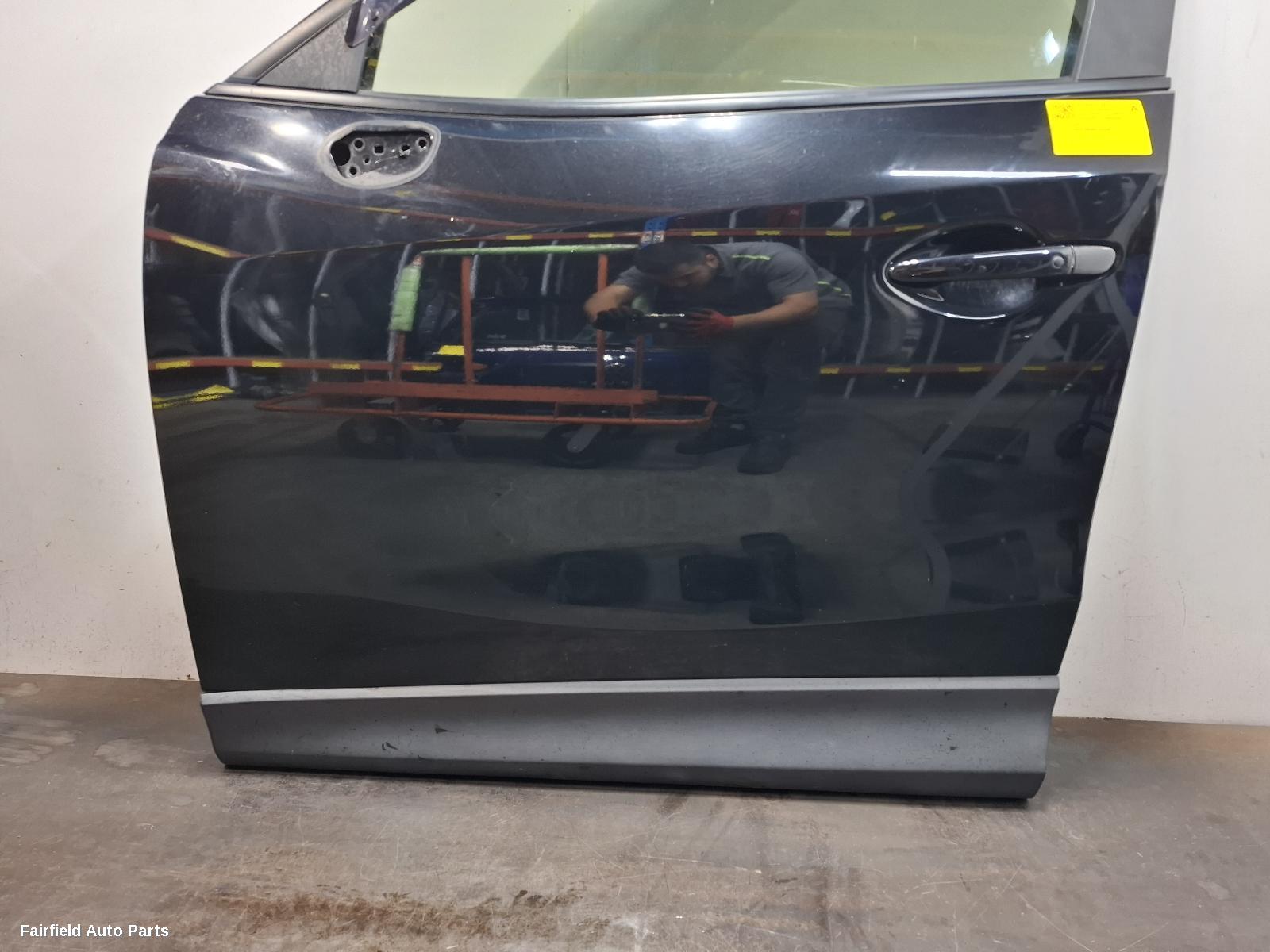 2012-2016 Mazda Cx5 Left Front Door