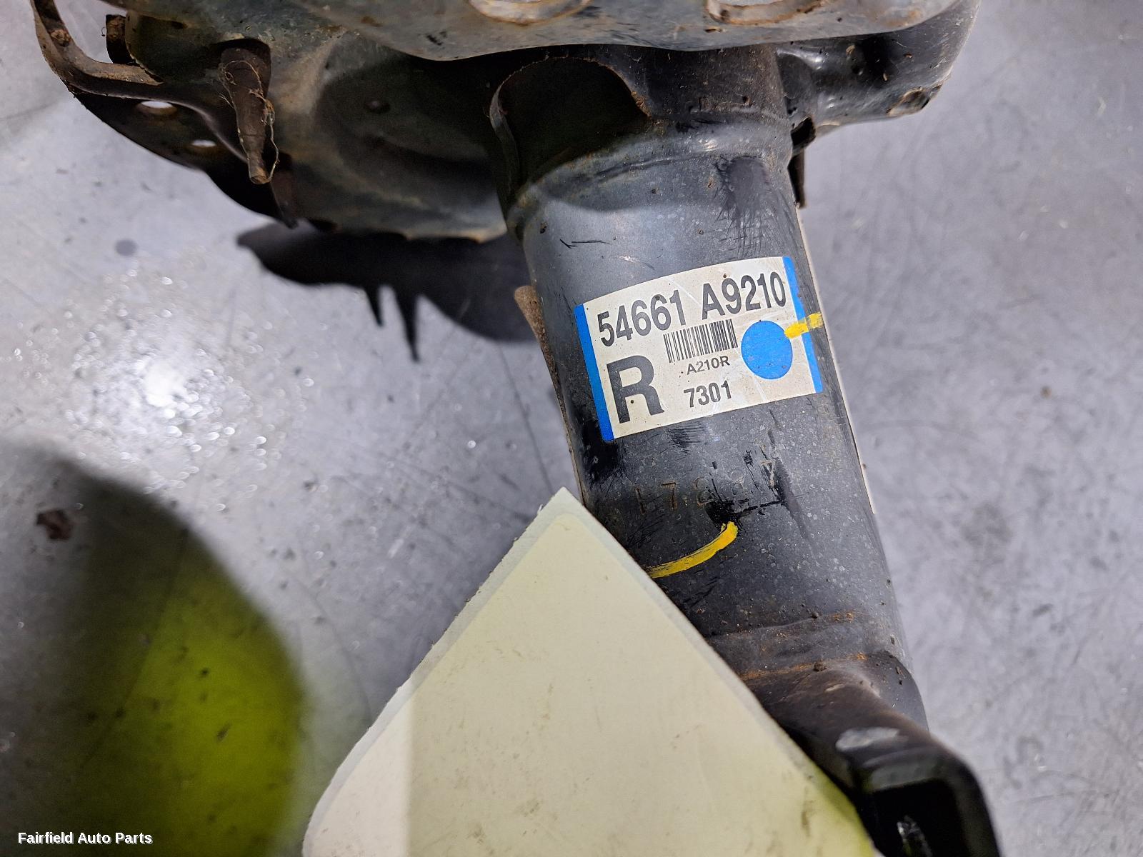 2015-2018 Kia Carnival/grand Carnival Right Front Strut