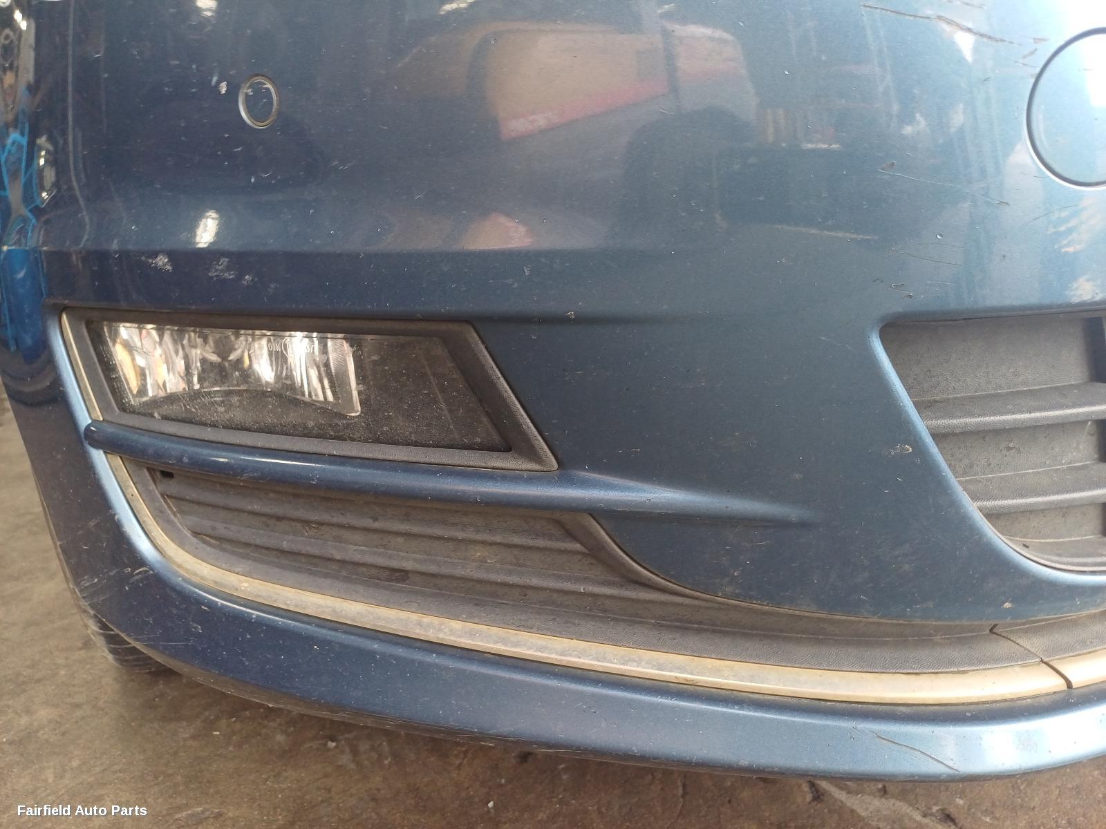 2013 Volkswagen Golf Left Rear Door Sliding