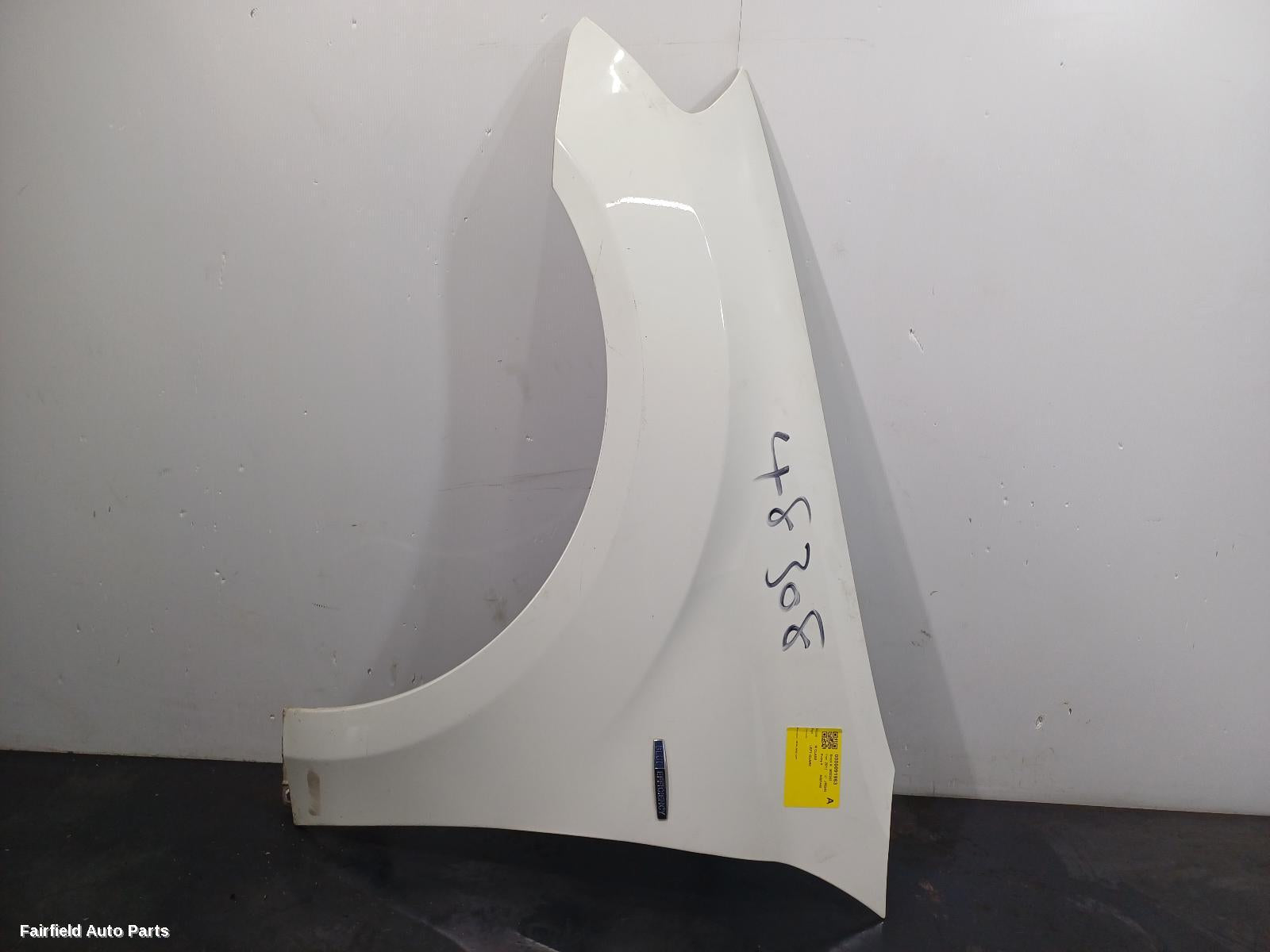2005-2011 Mercedes M Class Left Guard