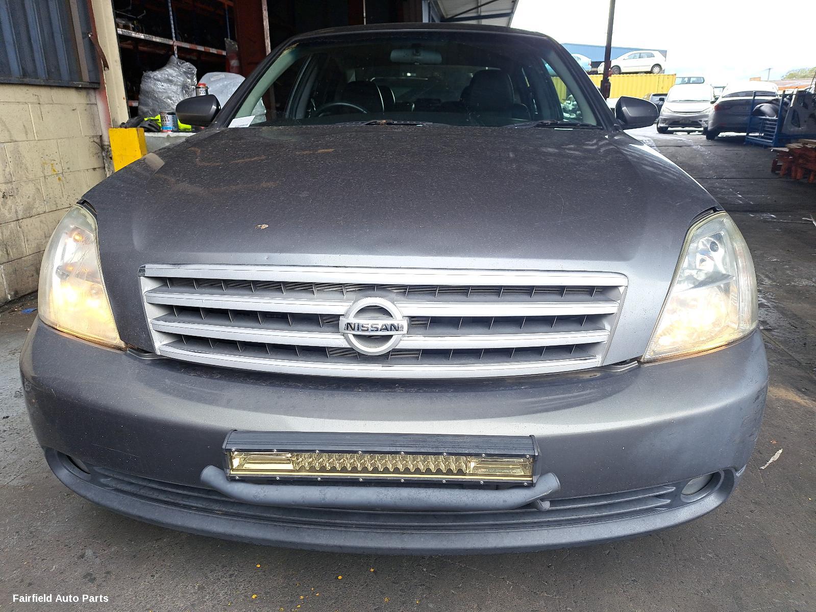 2005 Nissan Maxima Left Taillight