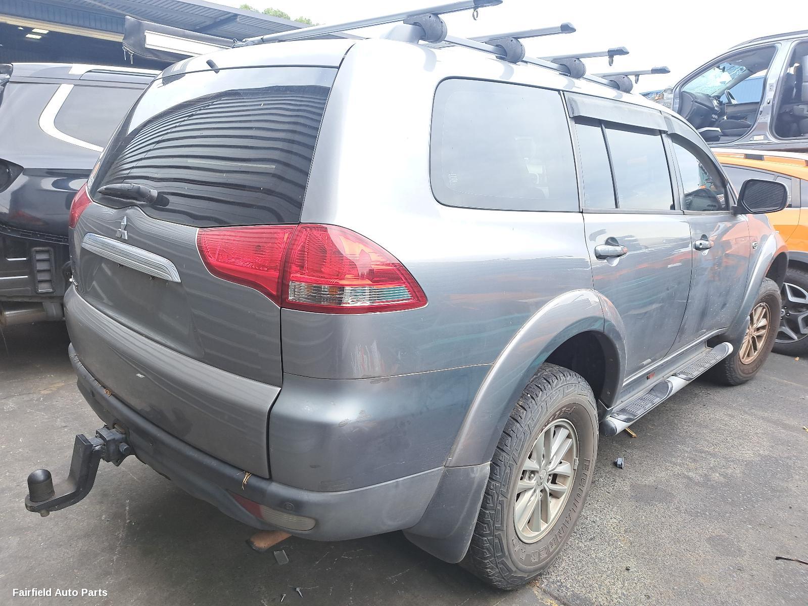 2013-2015 Mitsubishi Challenger Front Bumper