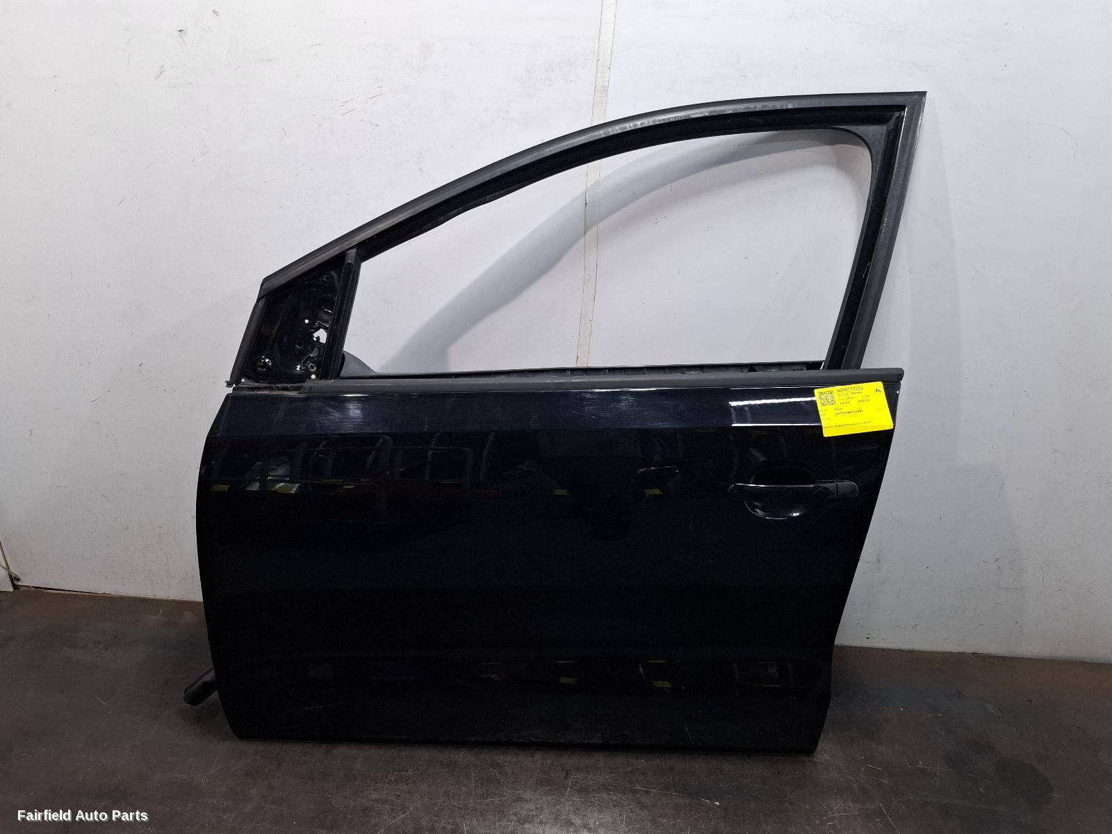 2010-2017 Volkswagen Polo Left Front Door