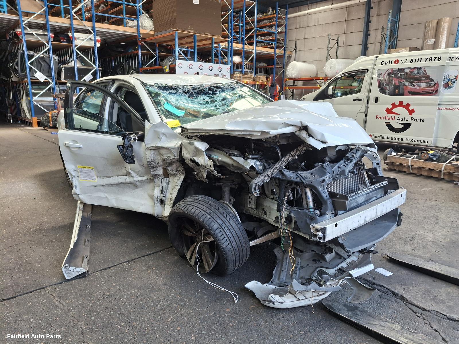 2014 Holden Commodore Right Rear Door Sliding