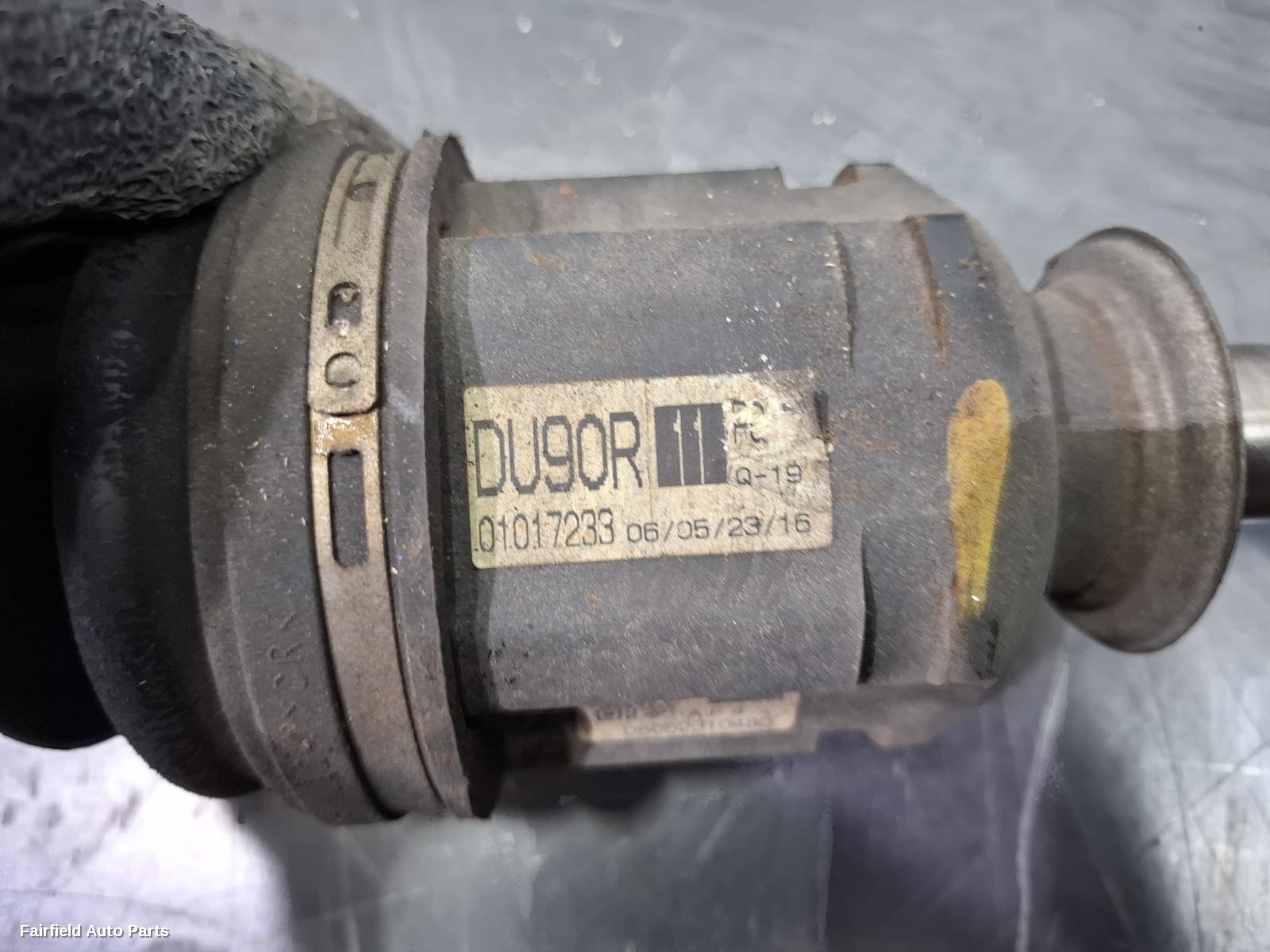 2001-2007 Toyota Kluger Right Driveshaft