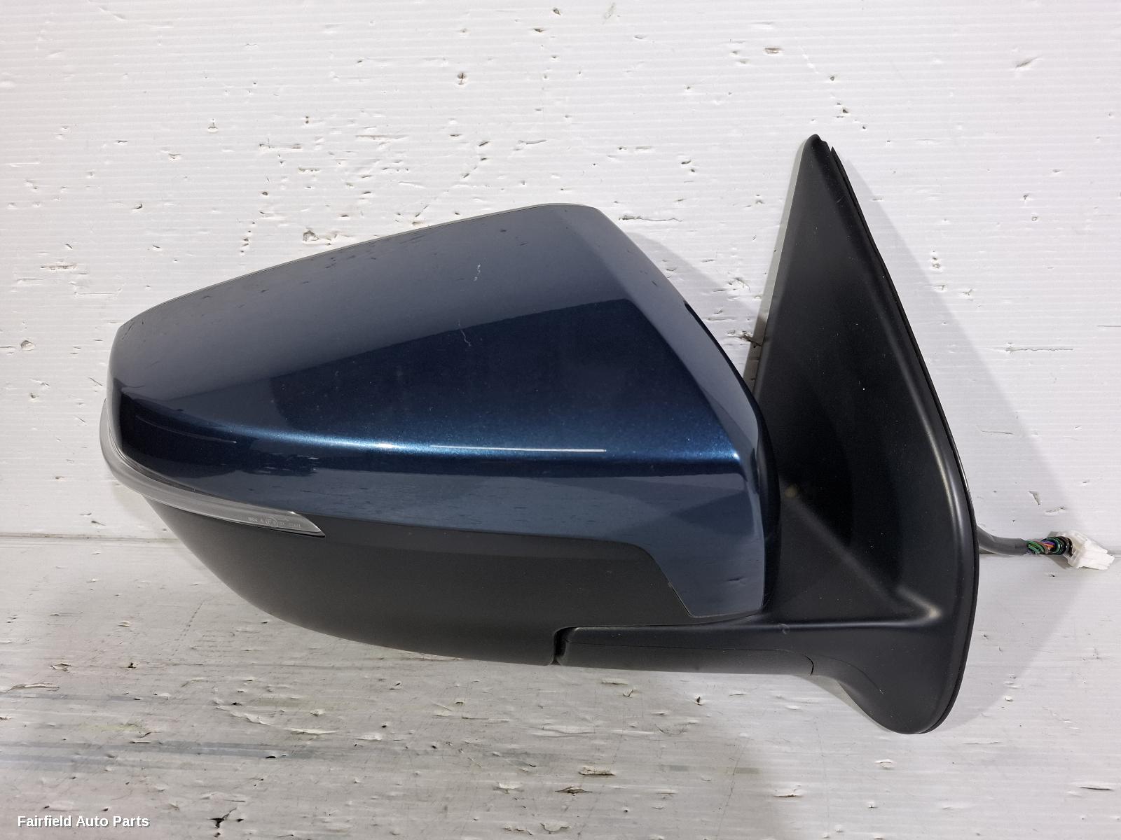 2021-2025 Isuzu Mu-x Right Door Mirror