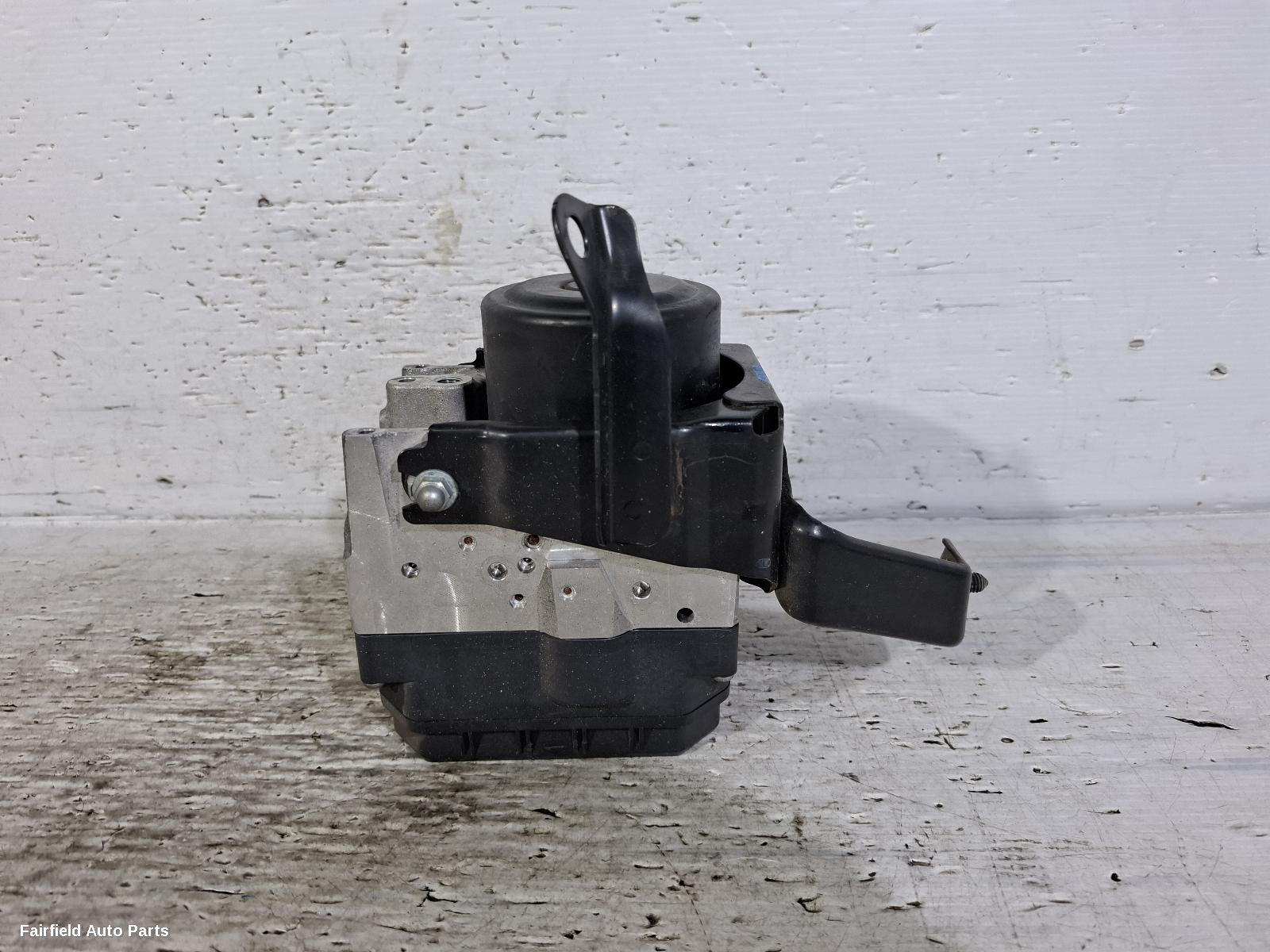 2005-2014 Lexus Is250/is250c Abs Pump Modulator