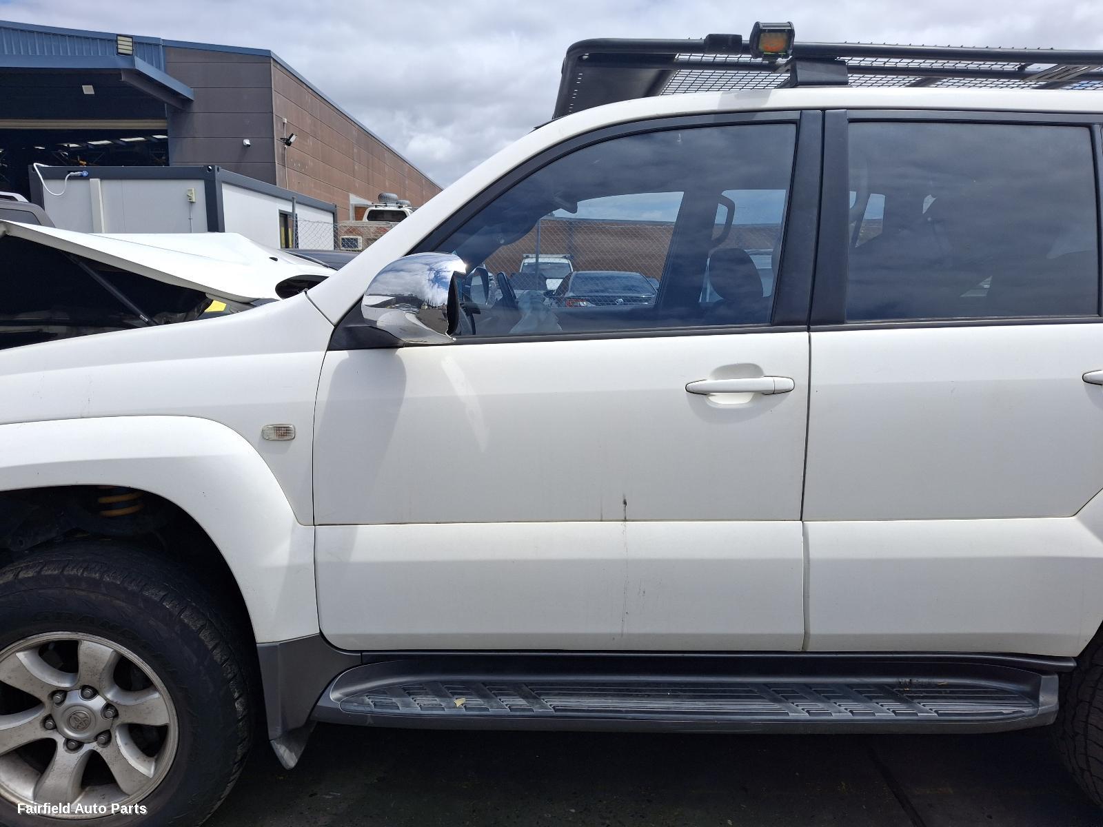 2003 Toyota Prado Right Front Door Window