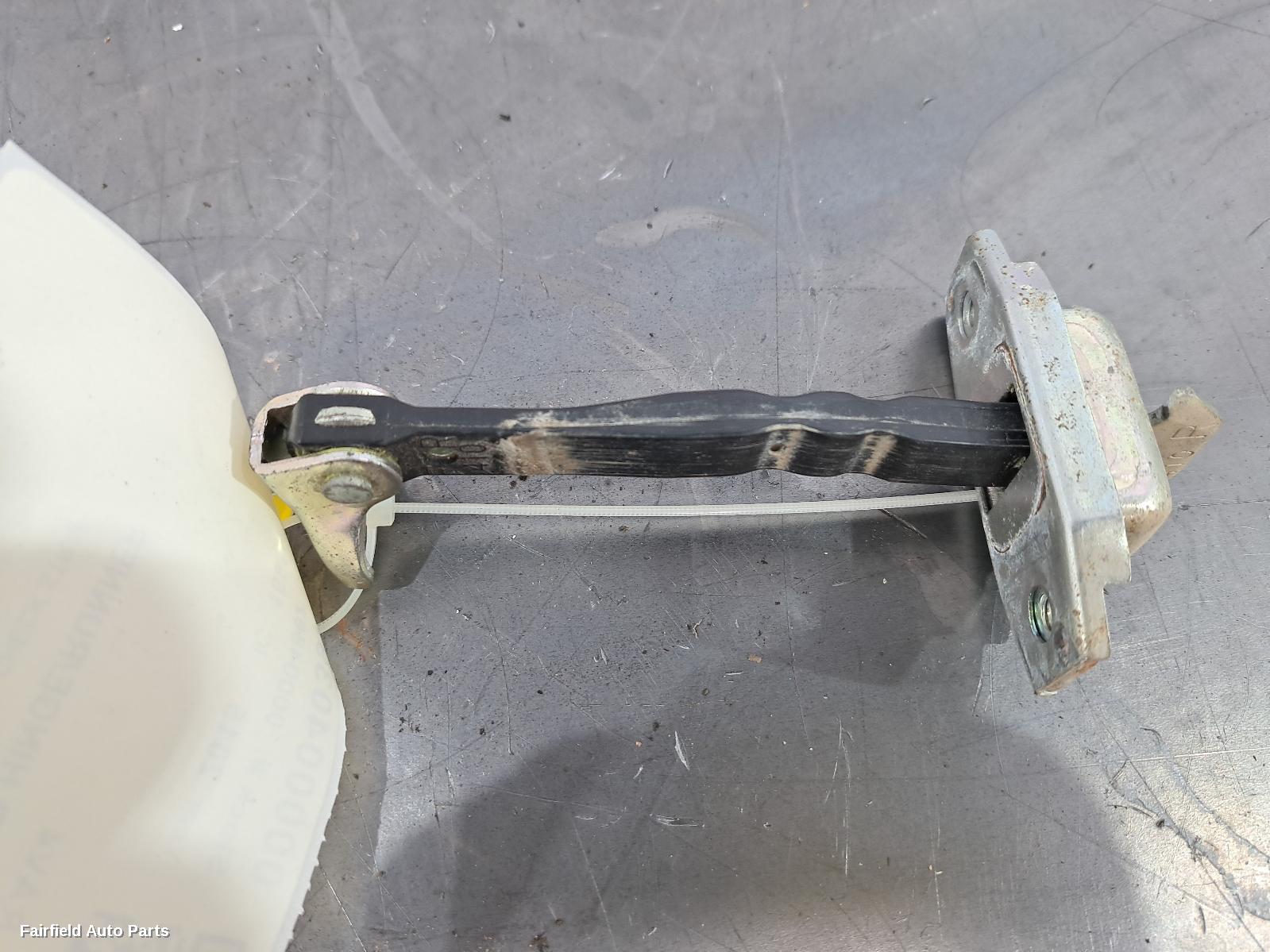 2015 Toyota Rav4 Door Hinge Runner