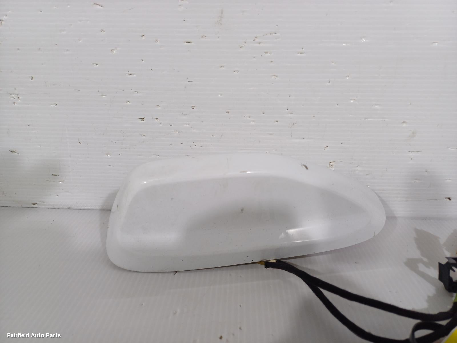 2014-2022 Jeep Cherokee Antenna