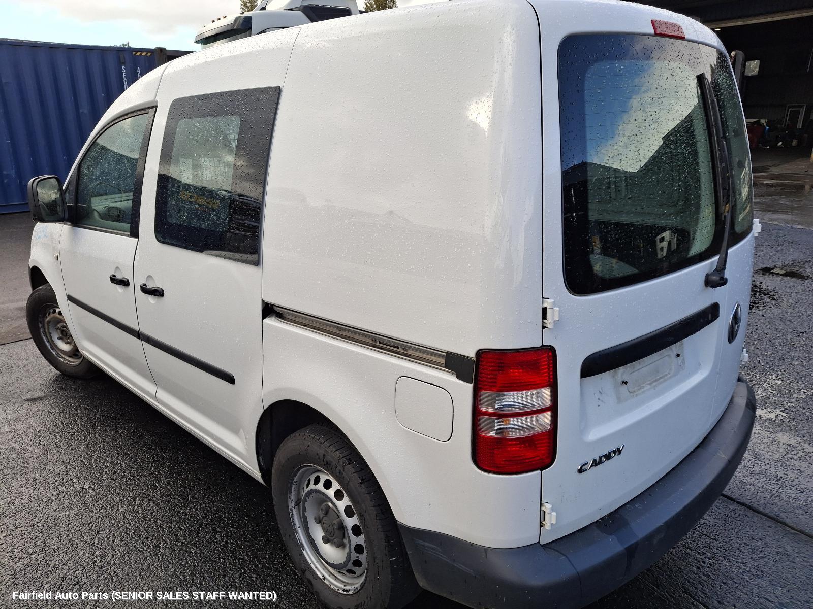 2013 Volkswagen Caddy Rear Bumper