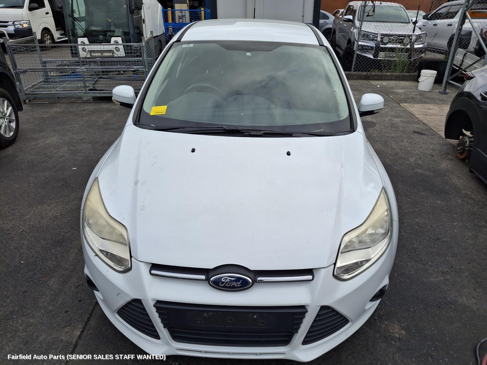 2012 Ford Focus Right Headlamp
