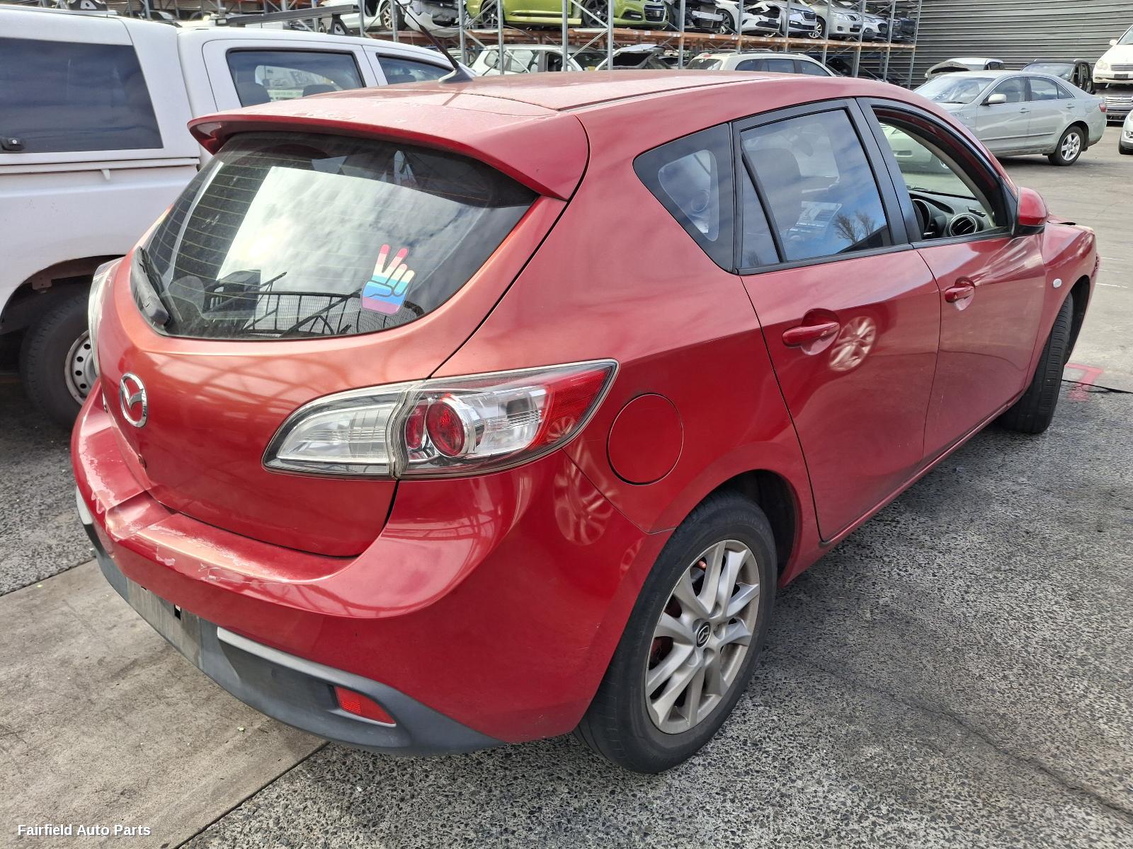 2010 Mazda 3 Left Front Door