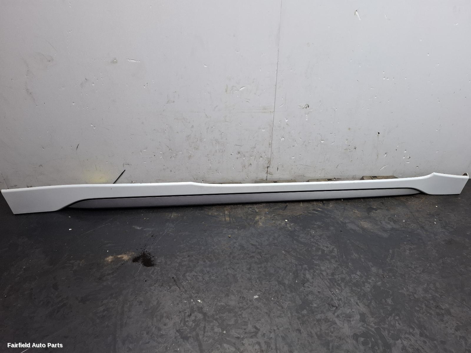 2012-2018 Hyundai Veloster Side Step Skirt